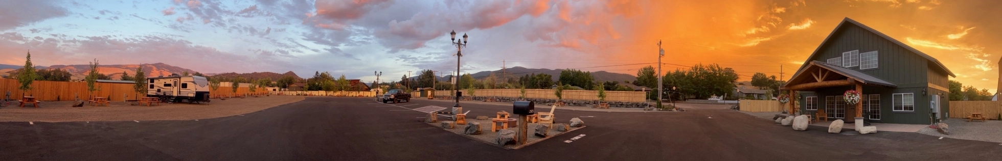 rv park and travel image